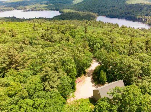 24 Upper Lakeview Dr, Madison, NH 03849-5523
