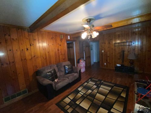 4599 Hopewell Rd, Atlanta GA  30337-5407 exterior