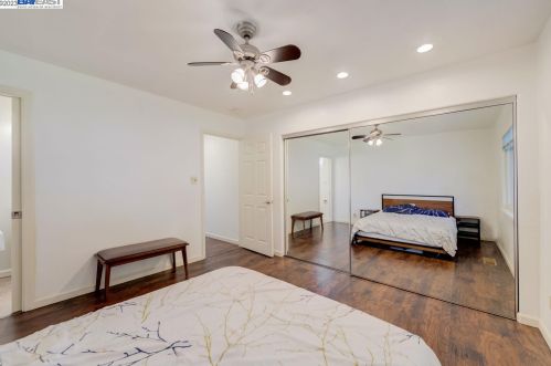 1416 Sunshine Dr, Concord CA  94520-4069 exterior