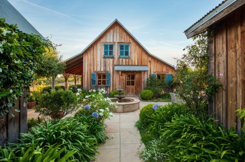 6790 Rincon Rd, Carpinteria, CA 93013-3110