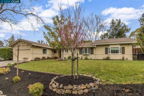 231 Ivy Dr, Orinda, CA 94563-4313