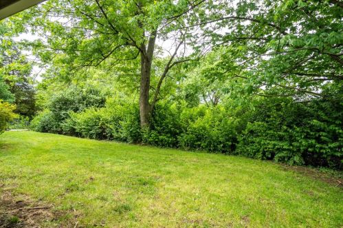 4019 Haverstraw Dr, Cincinnati OH 45241-2608 exterior