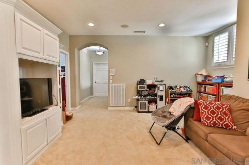 845 Aspen Glen Rd, Chula Vista CA  91914-2520 exterior