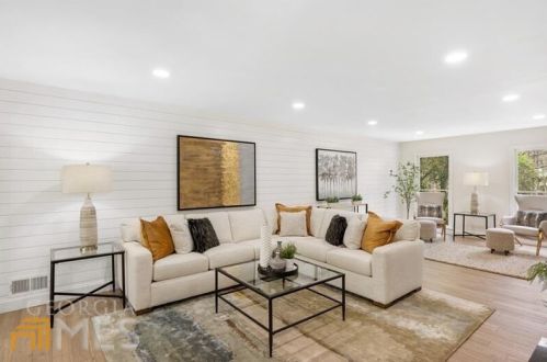 6125 Blackwater Trl, Atlanta GA  30328-2716 exterior