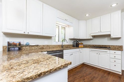 2664 Margaret Mitchell Dr, Atlanta GA  30327-1844 exterior