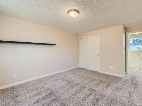 3014 Macon Cir, Aurora CO 80014-3092 exterior