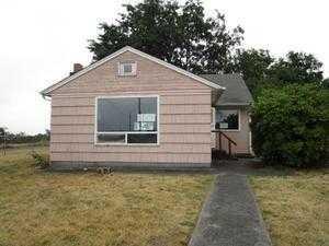 3301 Cushman Ave, Tacoma WA  98418-2734 exterior