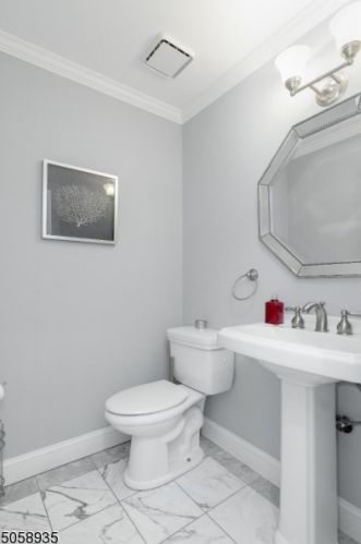 20 Fords Rd, Dover NJ  07869-2146 exterior