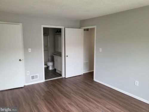 22 Gilpin Ct, Trenton NJ 08648-2629 exterior