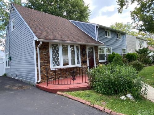 54 Park Ave, Iselin, NJ 08830-2242