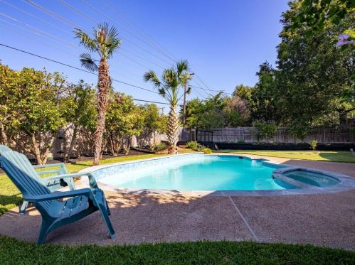 8336 Tucson Trl, Fort Worth TX  76116-5025 exterior