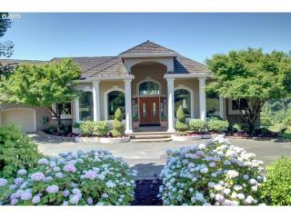 12221 Gillespie Ct, Happy Valley, OR 97089-6503