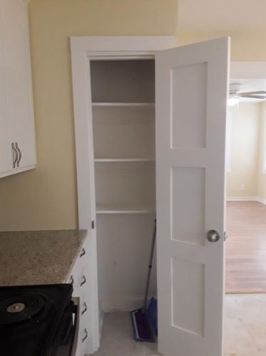 5622 Arlington Park Dr, Dallas TX  75235-6202 exterior