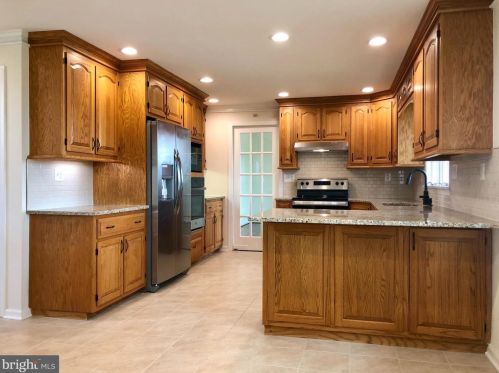 8450 Palmer Rd, Middletown MD  21769-8803 exterior