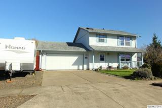 1091 10 St, Lebanon OR  97355-1284 exterior