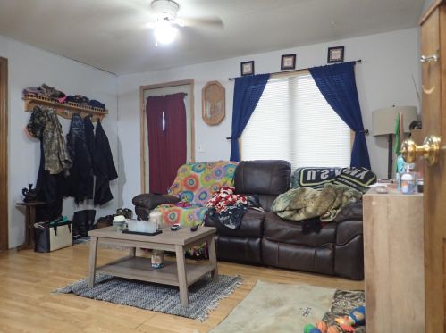 1653 Langley Ave, Windom, MN 56101-1219