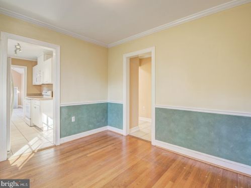 12500 Meadowood Dr, Silver Spring MD 20904-2928 exterior