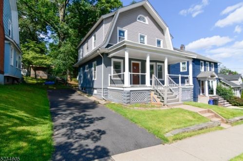 27 Wellington Ave, Town Center, NJ 07052-4544