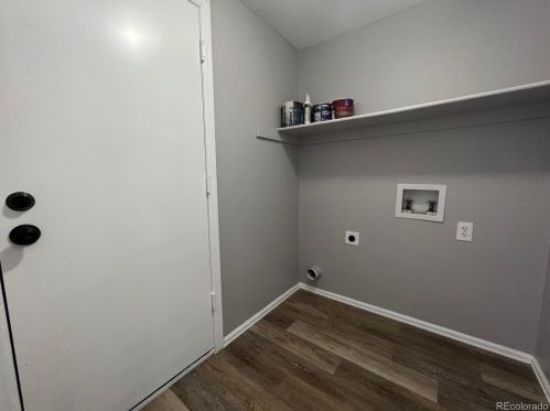 19083 Chenango Cir, Aurora CO 80015-4946 exterior