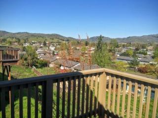 212 Umpqua View Dr, Roseburg OR  97471-5008 exterior