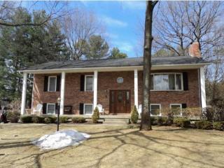 328 Mallard Dr, Colchester VT  05446-7010 exterior