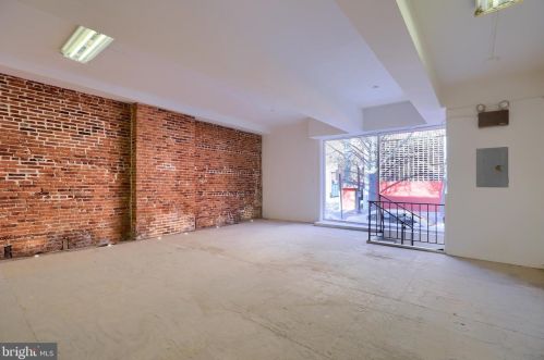 28 Vine St, Lancaster PA  17603-3943 exterior