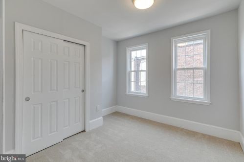 1628 23 St, Philadelphia PA 19145-2700 exterior