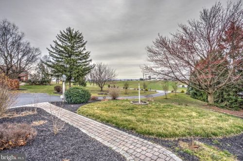 2045 Rockvale Rd, Lancaster PA  17602-1405 exterior