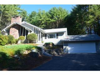 50 Oak Knoll Rd, Meredith, NH 03253-6516