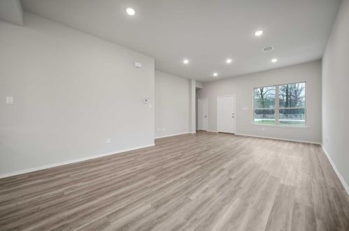 17044 White Birch Ln, Conroe TX  77385-4731 exterior