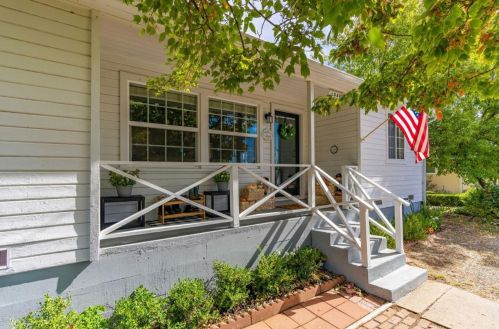 10486 Mariposa Ave, Jackson, CA 95642-9519
