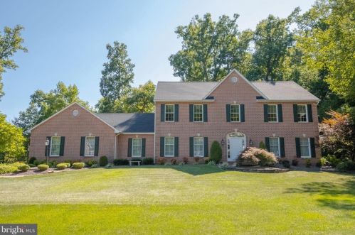 2303 Queensbury Dr, Fallston, MD 21047-2929