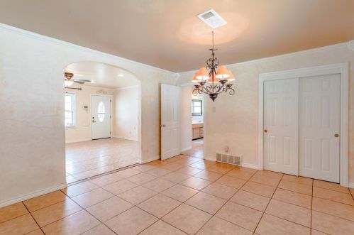5401 Fursman Ave, Fort Worth TX  76114-4507 exterior