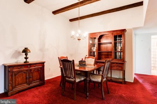 173 Valleybrook Dr, Lancaster PA  17601-4619 exterior