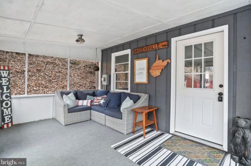 1195 Warden Lake A B Dr, Wardensville WV  26851-8192 exterior