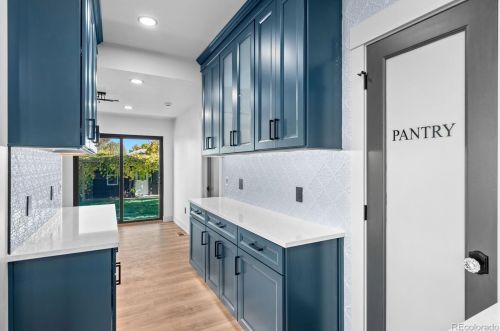 4400 Sherman St, Englewood CO 80113-5814 exterior