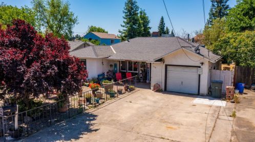 118 Lee Ave, Valley Home, CA 95361-3315