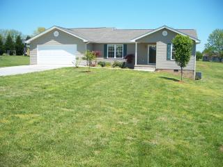 230 Jimmy Johnston Rd, Greeneville, TN 37743-4019