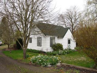 250 Main St, Yamhill, OR 97148-8045