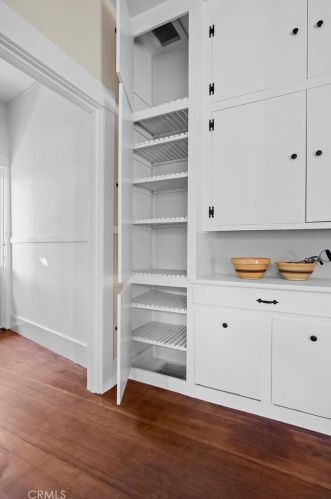 2620 Flower St, Santa Ana CA 92706-1930 exterior