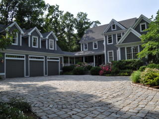 57 Chestnut Hill Rd, Glastonbury, CT 06033-4146