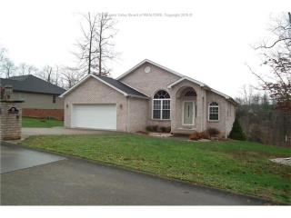 111 Canterbury Cir, Elkview, WV 25071-9467