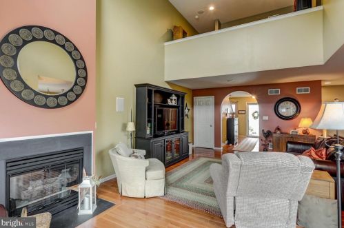 14 Red Leaf Ln, Lancaster PA  17602-7000 exterior