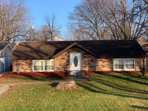 620 2nd St, Cleveland, IL 61241-9755