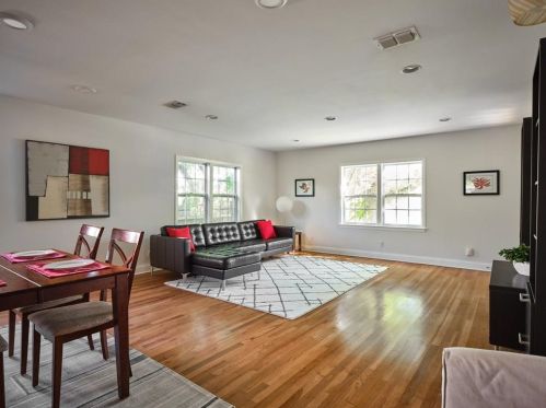 821 53rd St, Austin TX  78751-2211 exterior