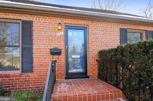 405 Lexington Dr, Silver Spring MD 20901-2643 exterior