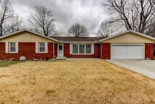 1207 6th St, Sicily, IL 62558-9640
