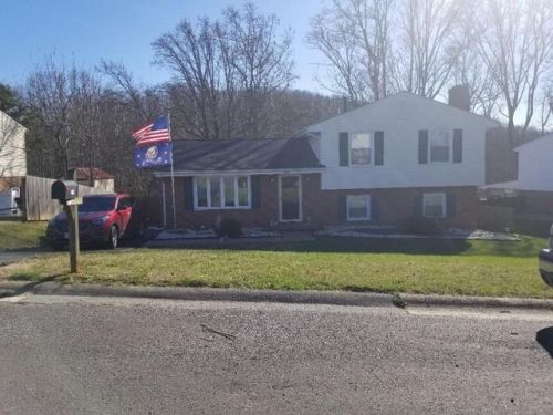 1740 Parker Ln, Vinton, VA 24179-2940