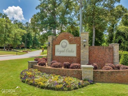100 River Valley Trl, Kathleen, GA 31047-2153