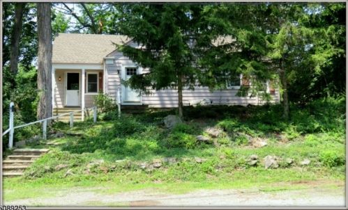 907 Ridge Rd, Fredon, NJ 07860-4533